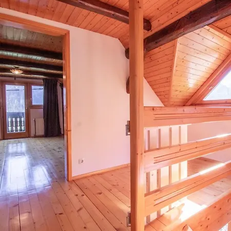 River Valley View House